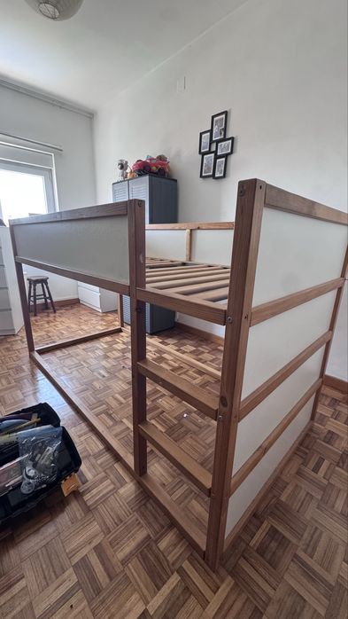 Beliche IKEA criança