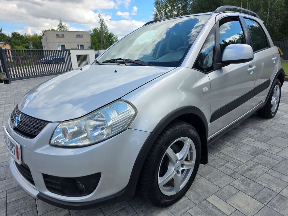 Suzuki SX4
