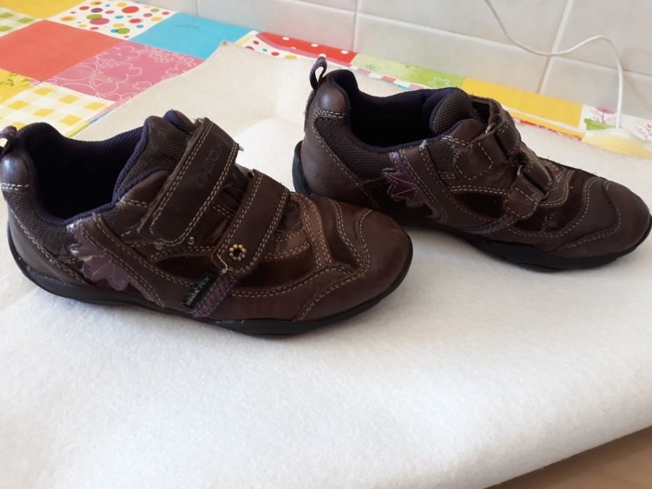 Ténis Geox castanhos