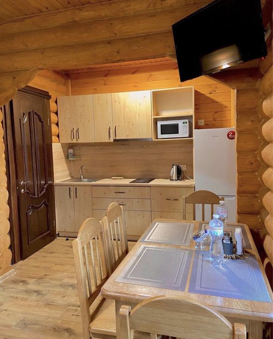 Новорічні свята. Оренда котеджів під Києвом подобово