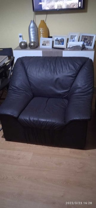 Sofá linhas direitas