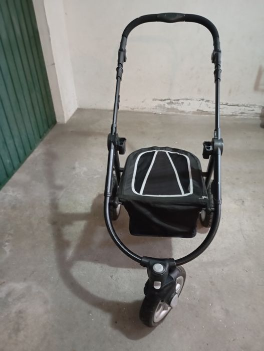 Carrinho de bebé - conjunto de rua Zippy safe