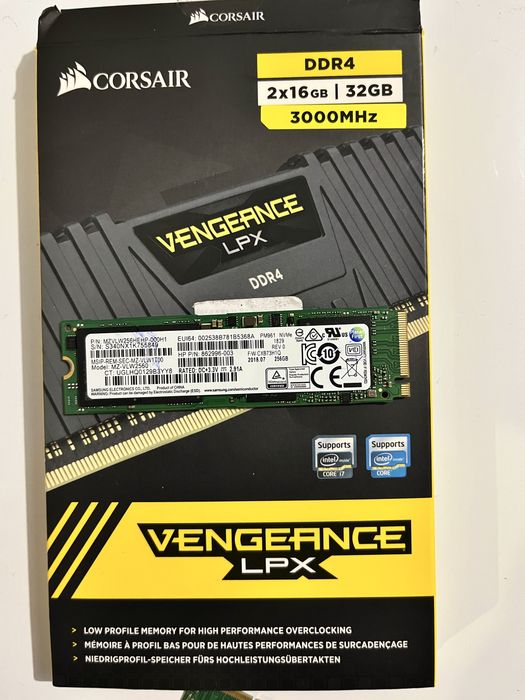 SSD NVMe Samsung MZ-VLW2560  256gb