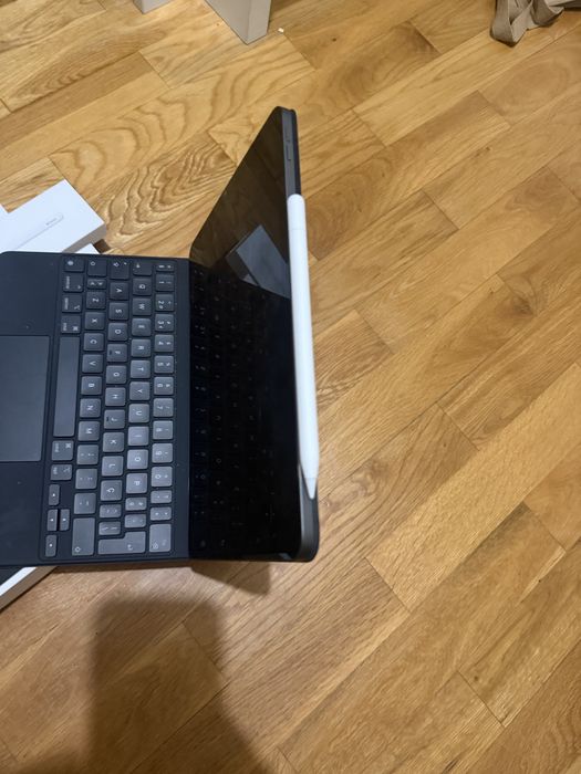 Teclado Ipad novo Magic Keyboard