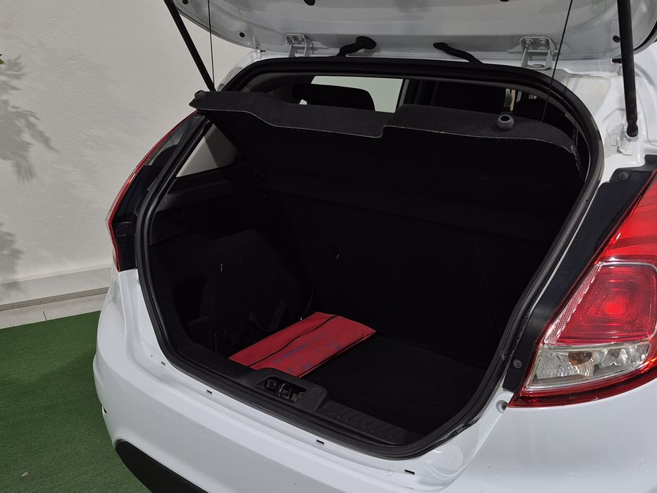 Ford Fiesta — fotografia 4