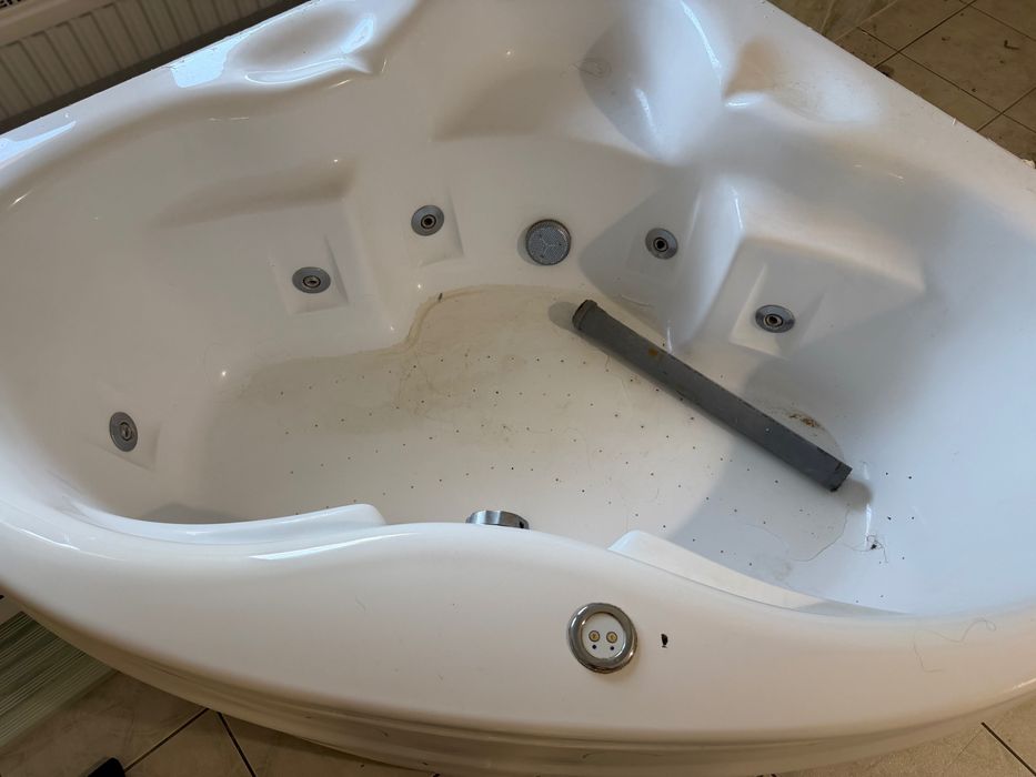 Wanna z hydromasażem oddam za darmo
