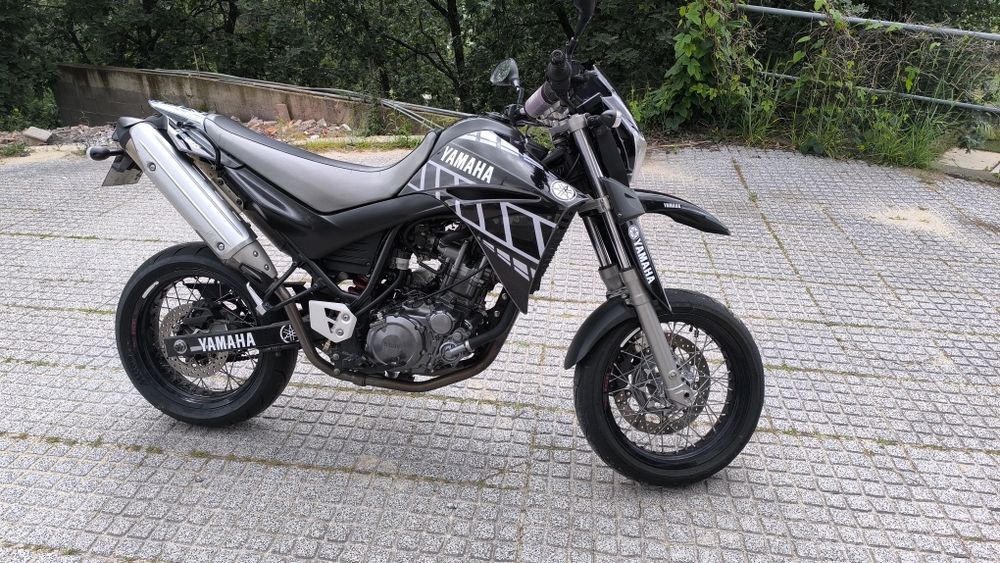 Yamaha xt660x ..