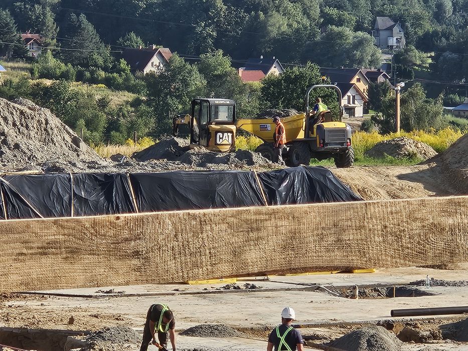 Wynajem Mini Koparki  ,  Wozidło  Budowlane  , Zagęszczarka