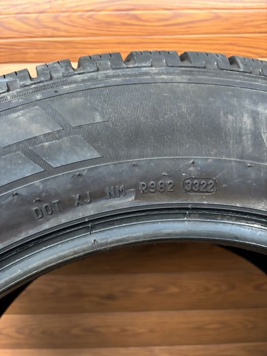 215/65/16C Pirelli 2 opony zimowe 2022r