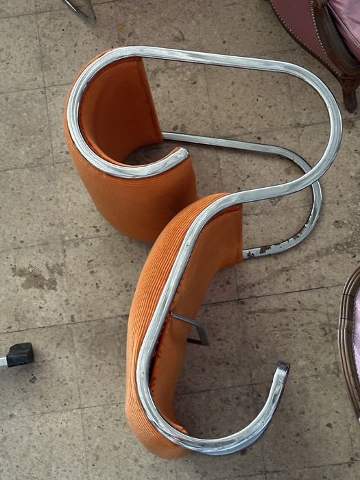 Italiano, Poltronas (2) Loop Slipper, década de 1970