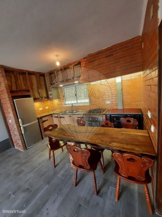 Moradia T2 para arrendamento