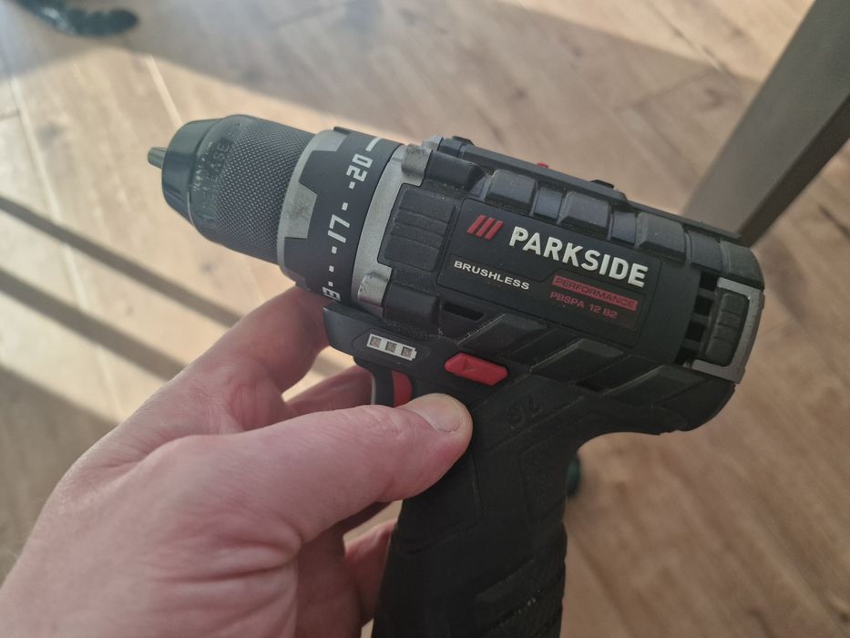 2x wkretarka parkside i akumulator 2ah uszkodzone