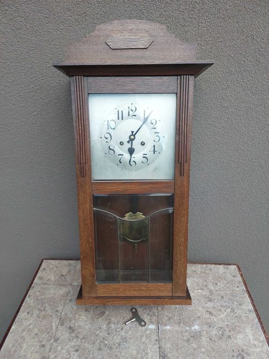 Stary zegar ścienny gabinetowy PHS przedwojenny sprawn film gongu F014