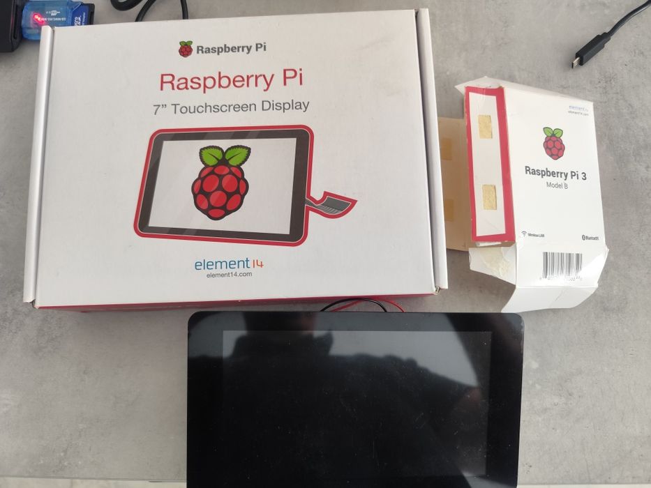 raspberry pi 3 model b + touchscreen 7 cali nowy