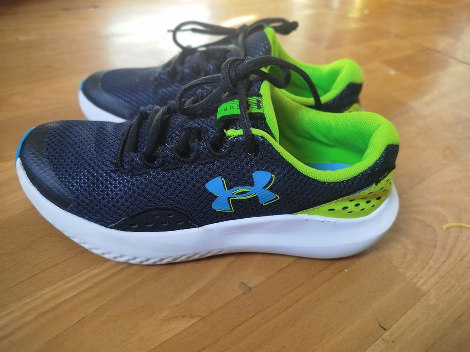 Оригінальні кросівки Under Armour