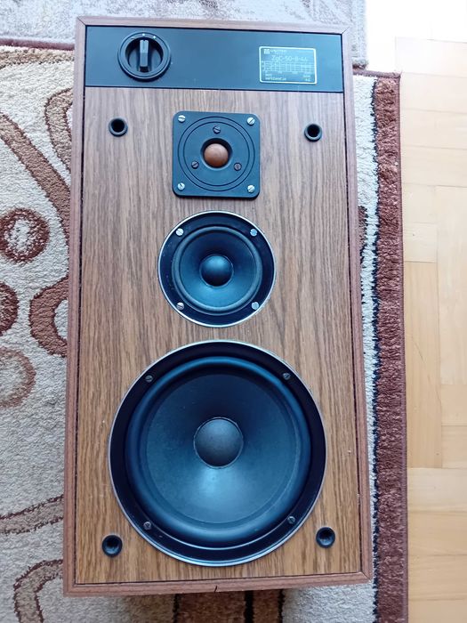 Kolumny Tonsil 50-8-44 z maskownicami wysyłka