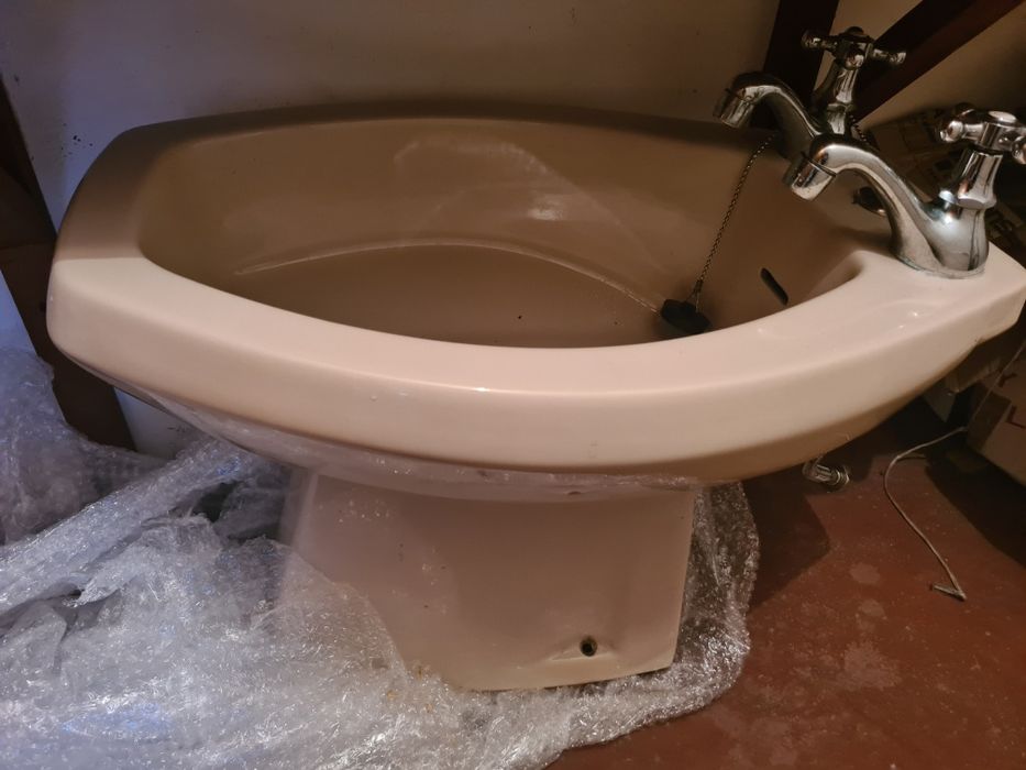 Conjunto de loiça de casa de banho