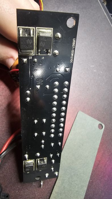 Корпус vinga cs404b  mini itx 120w якісний, мінік огонь!