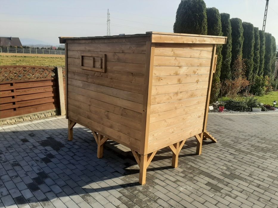 Kurnik dla kur drewniany