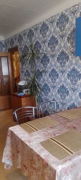 Сдам комнату в 2-х.комнатной квартире.