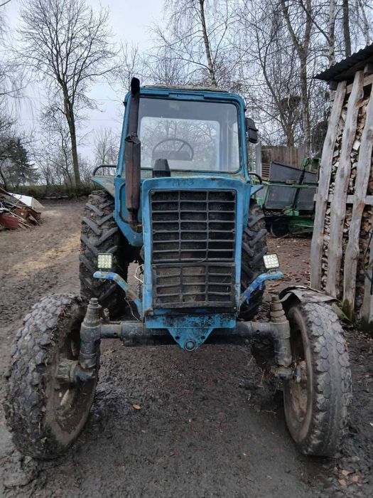 Продам трактор терміноао