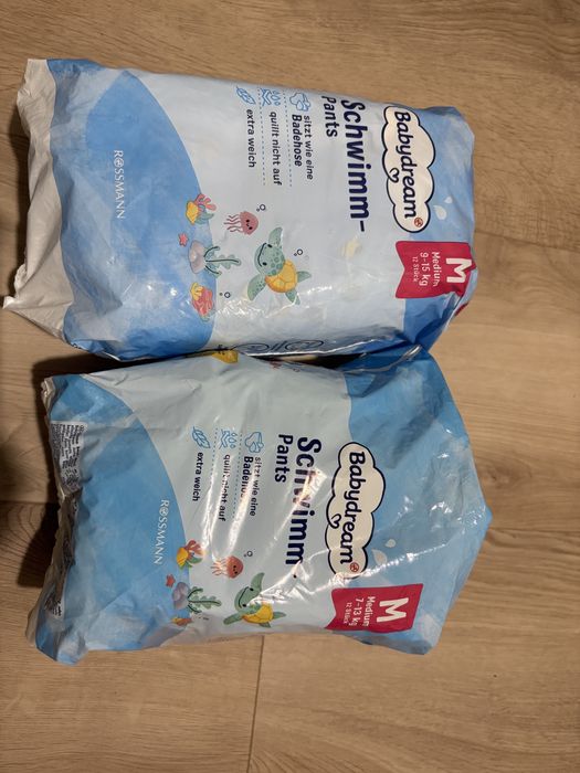 Pieluszki do pływania Babydream rozmiar M