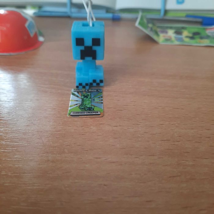 Кіндер джой майнкрафт