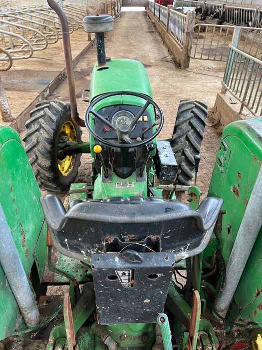John Deere 1950 4x4