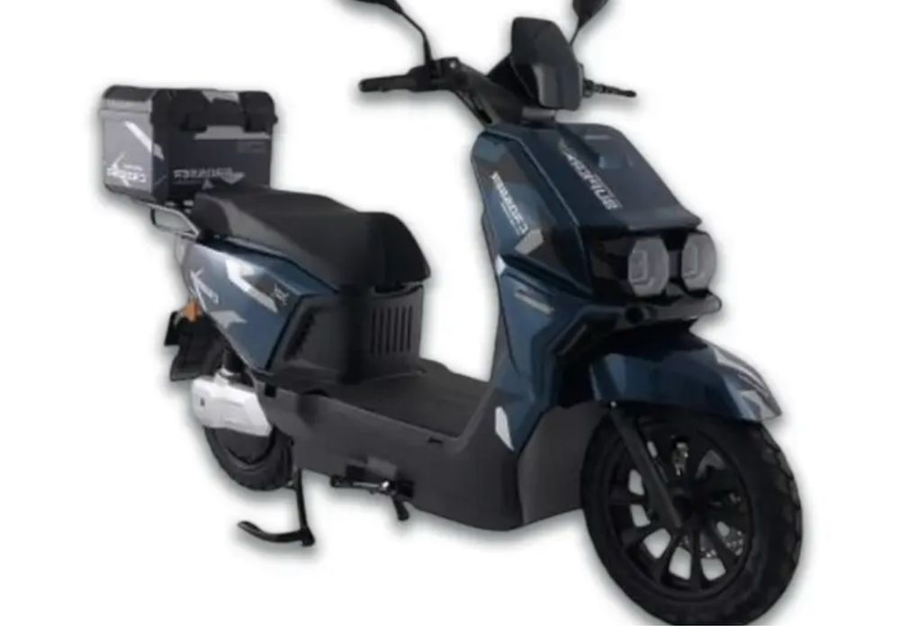 Электроскутер Crosser CR-17 2500W 72V/35Ah