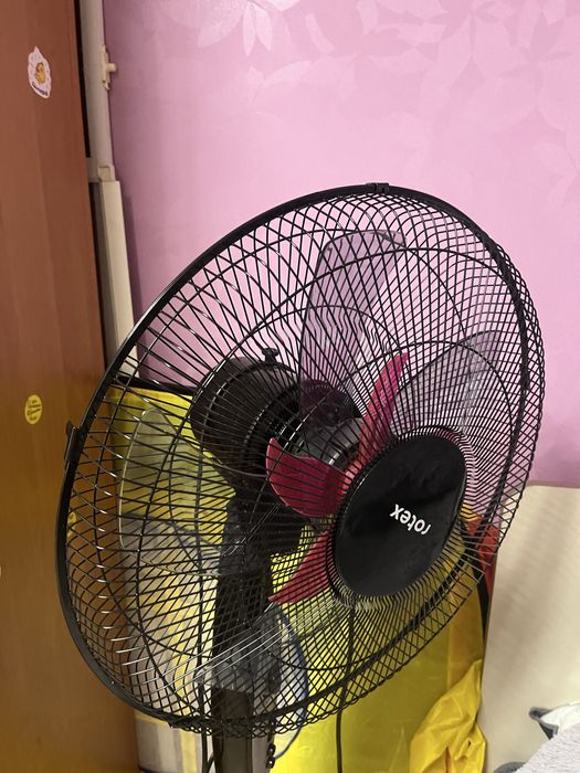 вентилятор підлоговий raf70-B