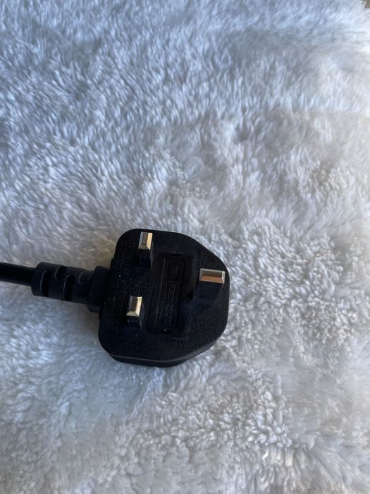 inteligentne gniazdo wysuwane (pop-up socket)