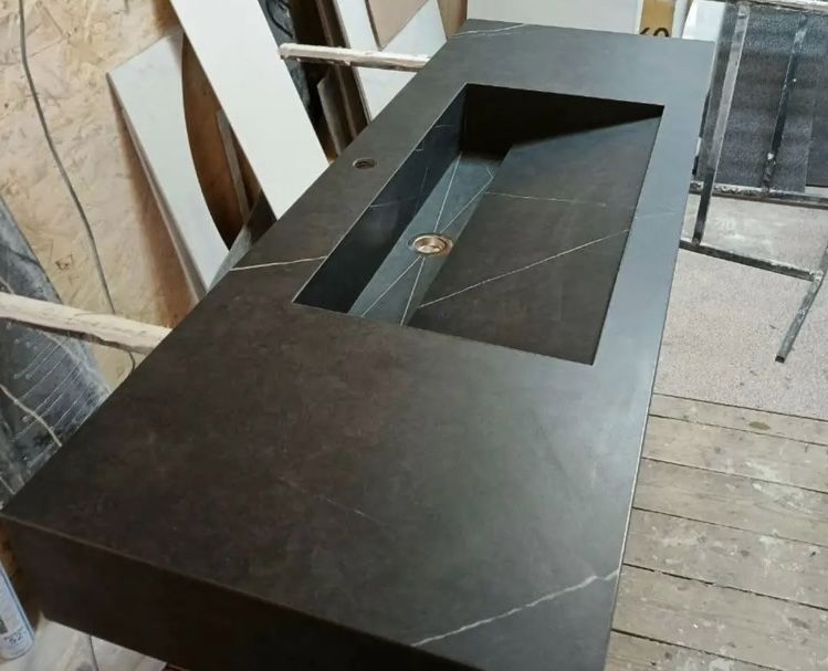 Умивальник з Керамограніта