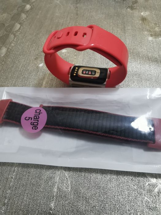 Opaska Fitbit sarge 6 używana