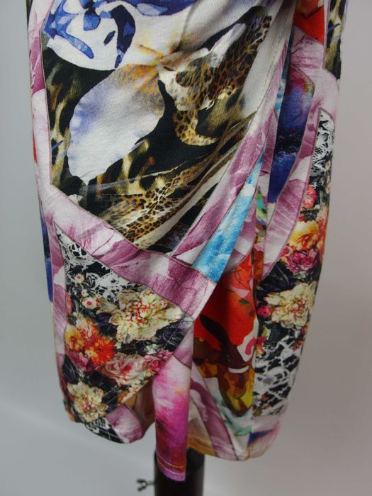 Kopertowa sukienka duńskiej marki MONGUL. R.L