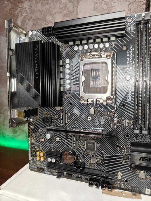 Материнська плата ASRock Z790M PG Lightning/D4 (LGA1700) 12-13-14 Intel