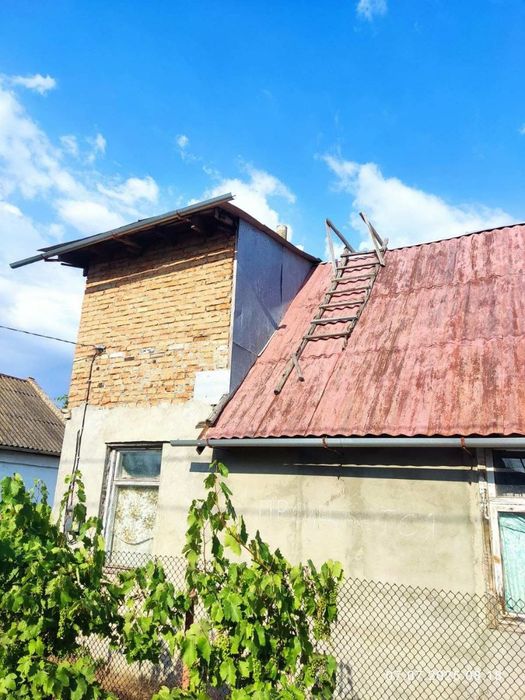 Продаю две дачи рядом