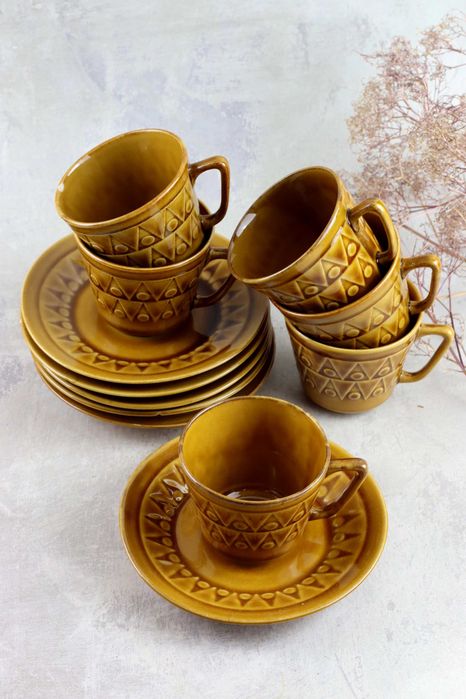 Zestaw ceramicznych filiżanek Ira Chodzież porcelit ceramika prl