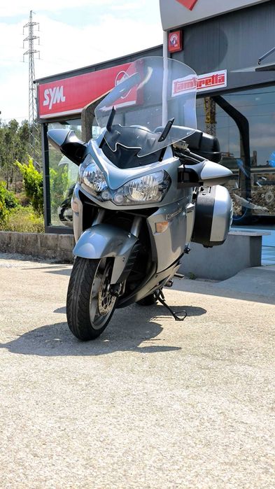 Kawasaki GTR1400, impecável