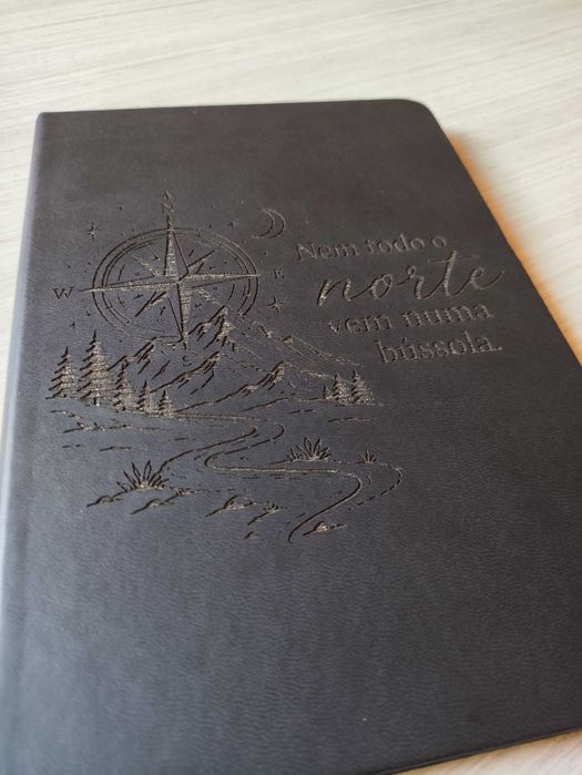 Caderno/Diário/Bloco de Notas A5 Personalizado Preto - Coisas de Geek - Gravação a Laser