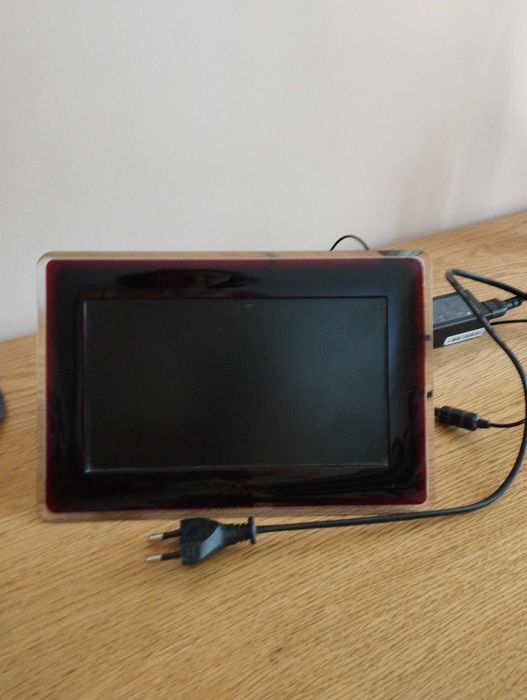 Цифрова фоторамка самсунг, 8'