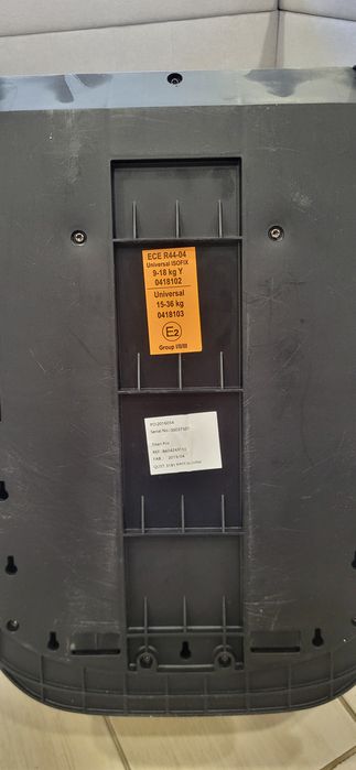 Дитяче  автокрісло Maxi Cosi titan pro