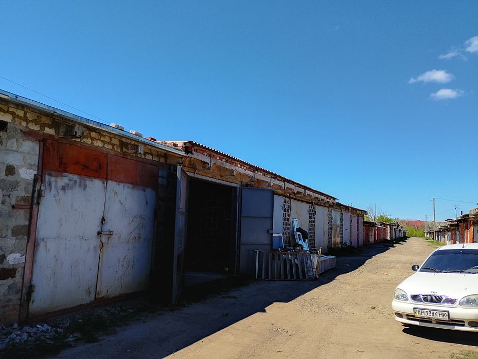 Продам гараж под спринтер