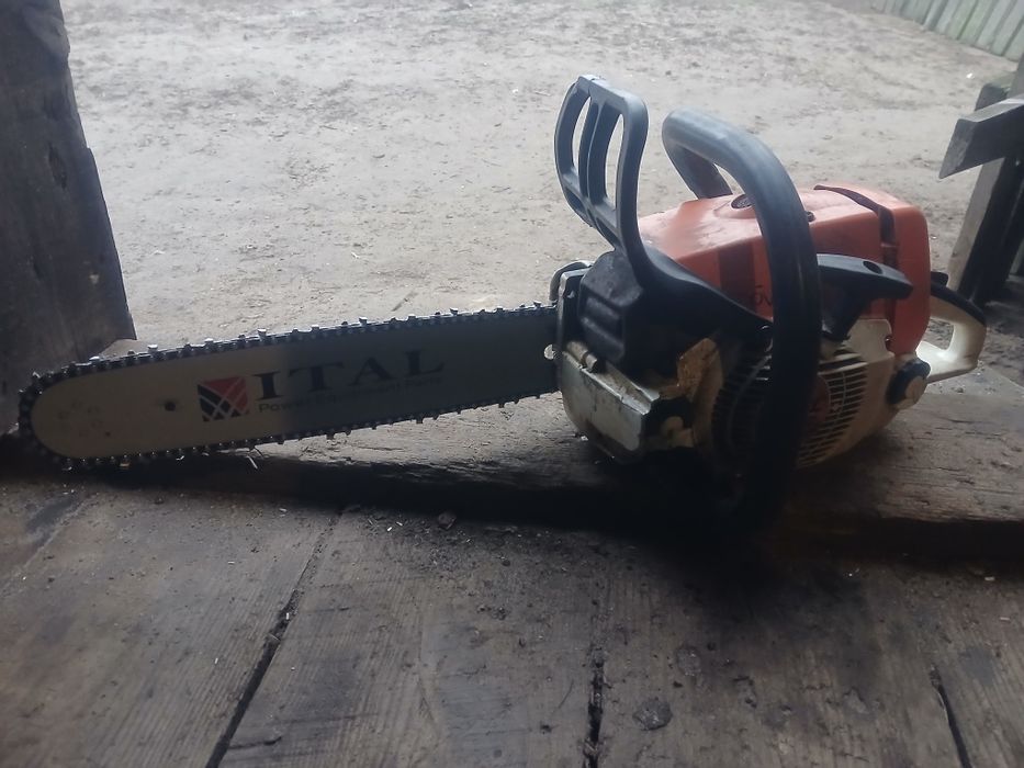 Продам бензопилу штіль 260