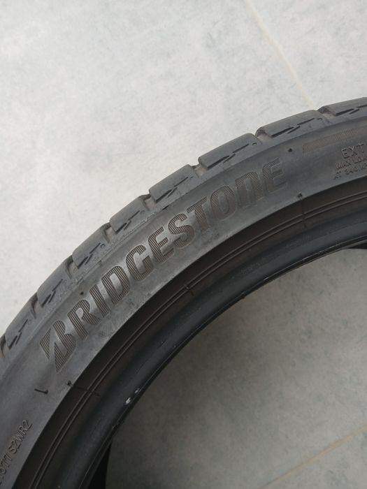 2 pneus 215 40 r18 Bridgestone