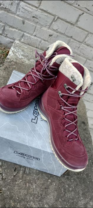 Жіночі черевики зимові Lowa CALCETA III GTX WS