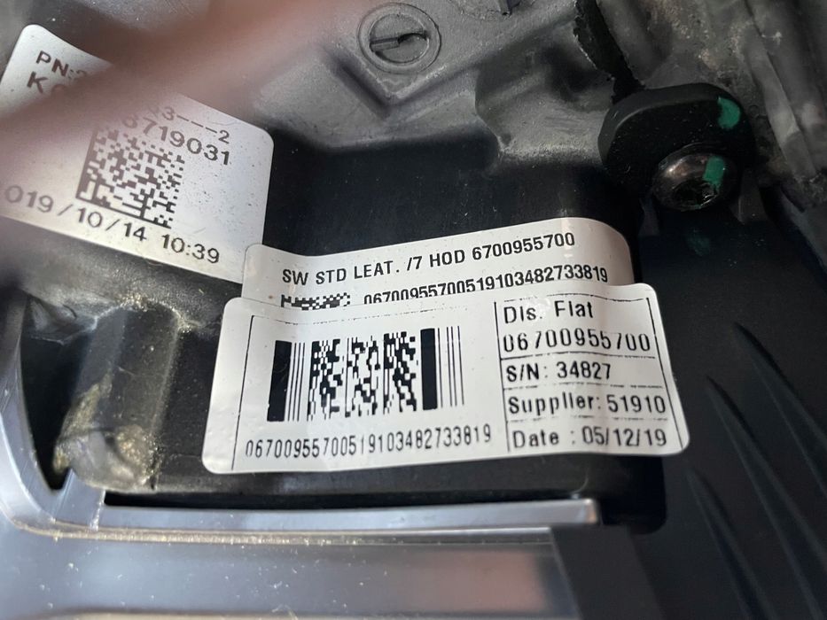 maserati levante kierownica skórzana 06700955700