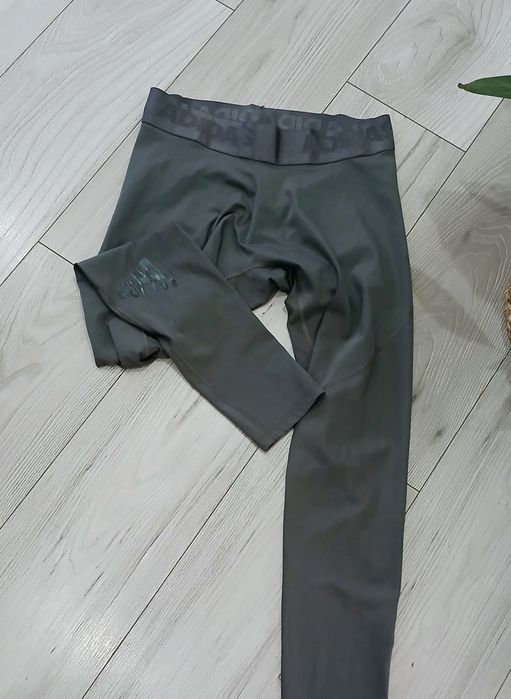 Legginsy treningowe kompresyjne Adidas TechFit rozm L