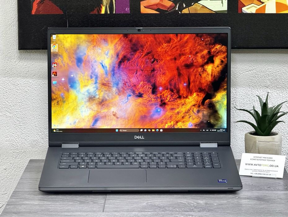 МОНСТР!!! Dell Precision 7780 / 17 Дюймів / DDR5 128Gb / i9-13950Hx / RTX 5000 16Gb