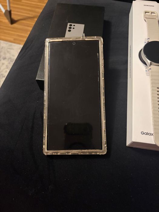 Samsung s24 ultra z zegarkiem