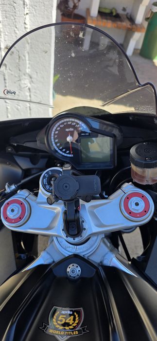 Aprilia RSV4 1000